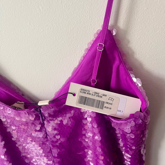 L’Agence Elora Mini Slip Dress in Orchid Sequins
Size 2 - Picture 9 of 10